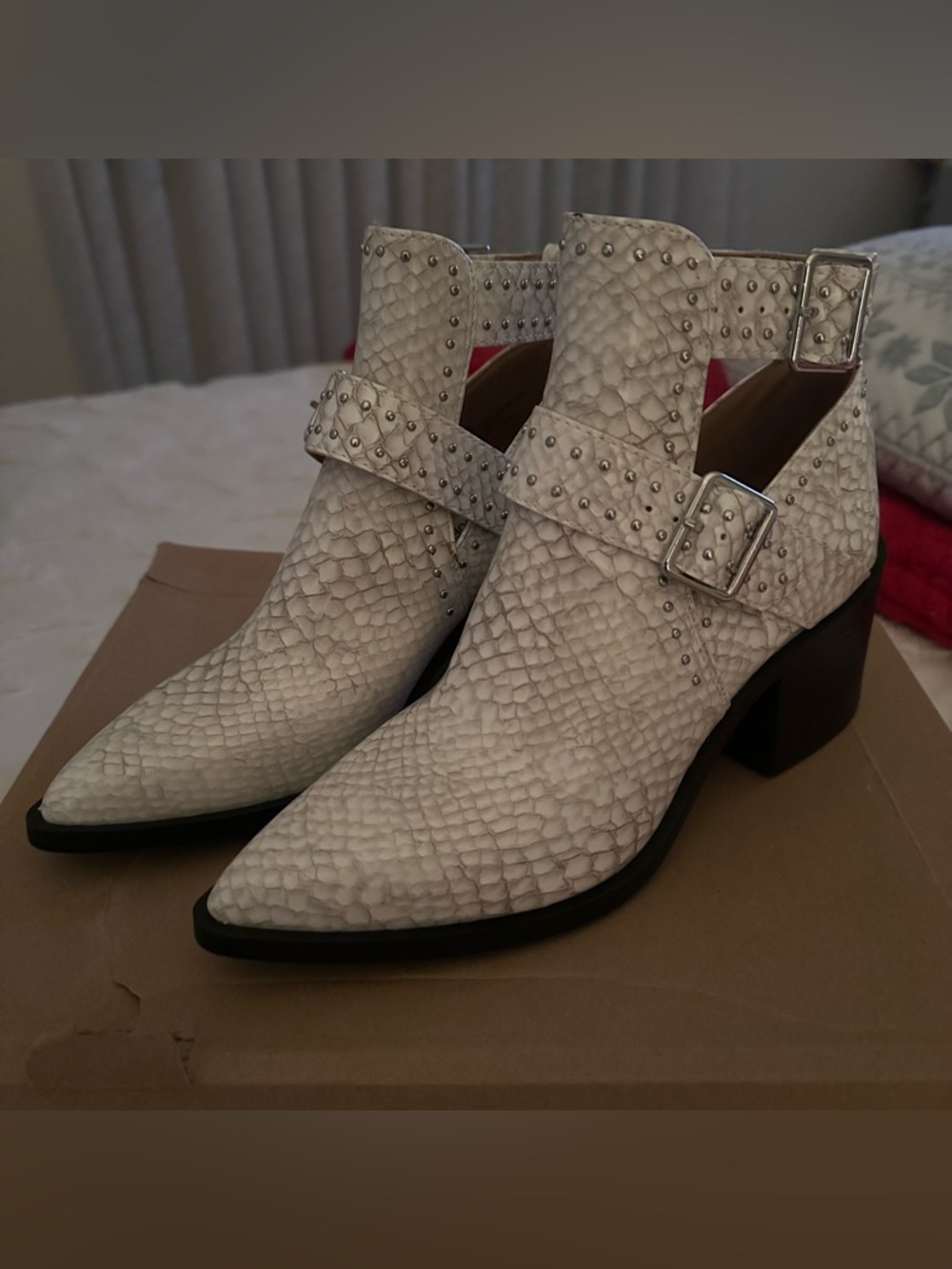 Steve Madden Snakeskin Ankle Boots - NEVER worn!!